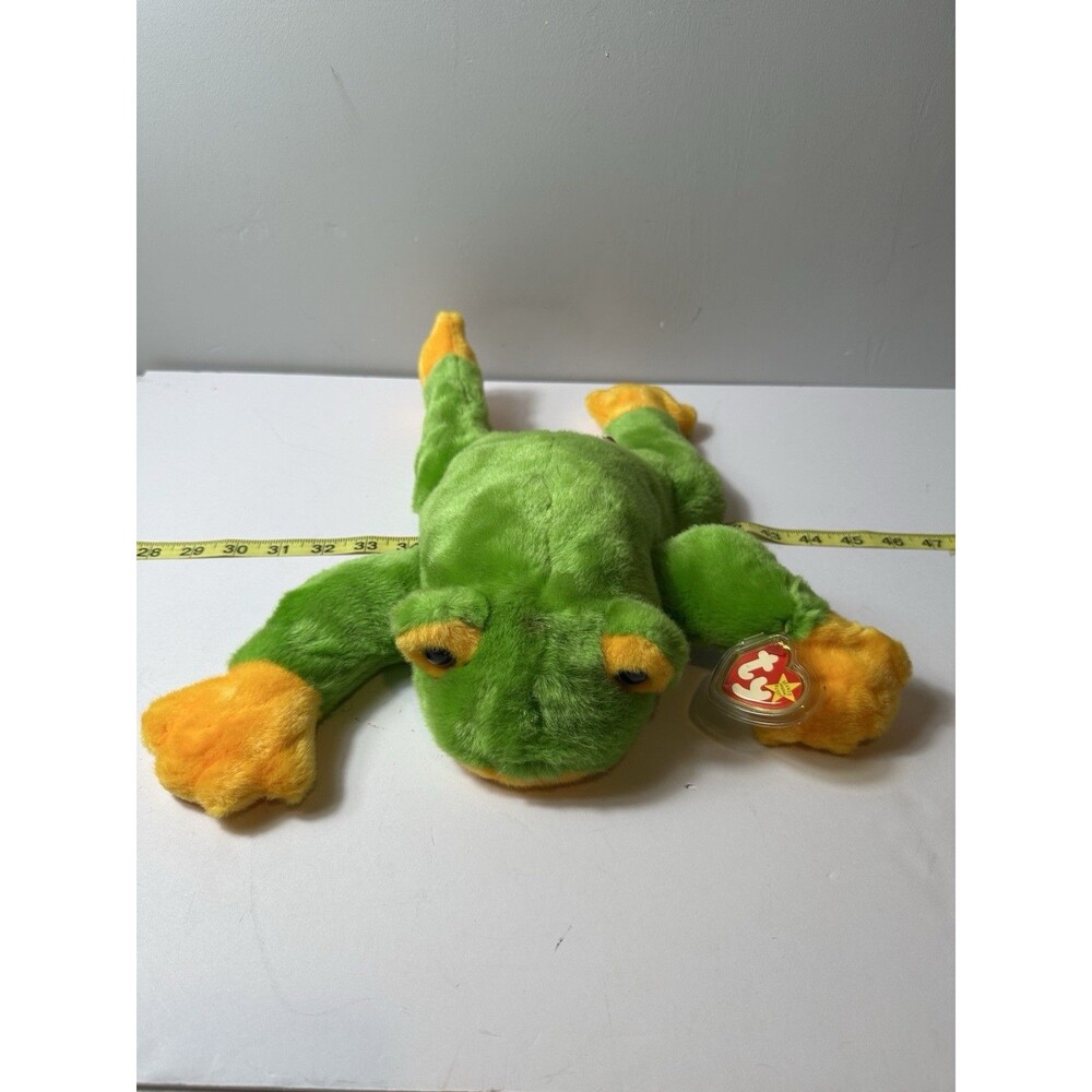 Vintage 1998 Ty Beanie Baby Smoochy The Frog with tag XL in size